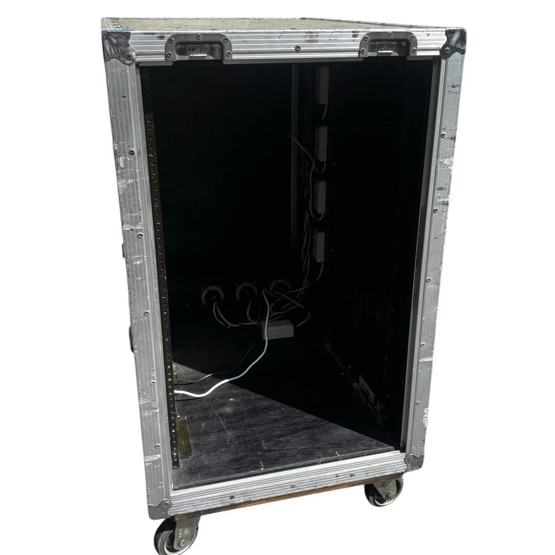 PULSE 18U ラックケース ②