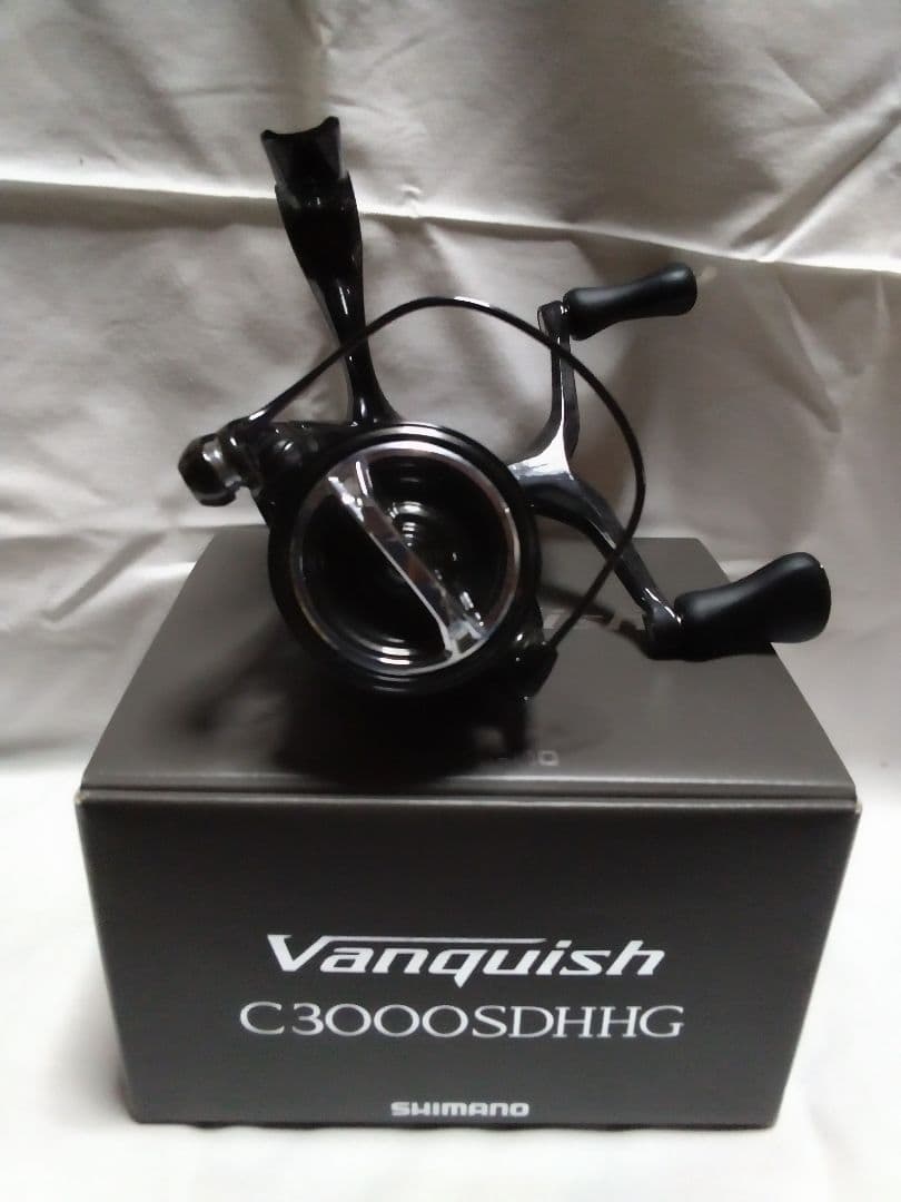 SHIMANO Vanquish C3000SDHG スピニングリール