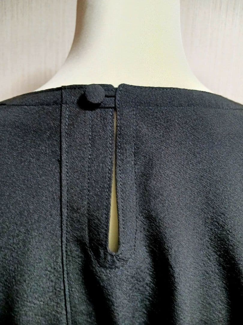 着物留め袖リメイク　ロングワンピース　Mサイズ