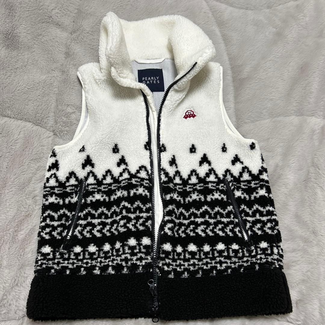 パーリーゲイツPEARLY GATES もこもこベスト
