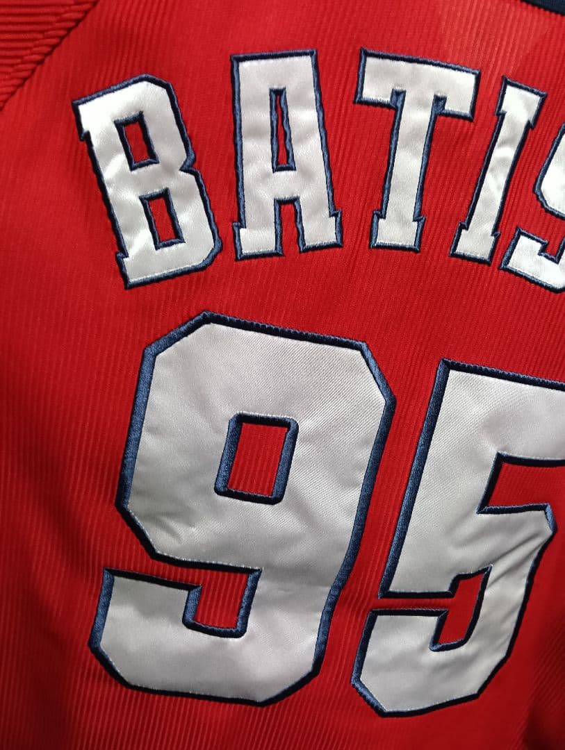 【超希少】バティスタ 広島東洋カープ デサント製 ユニフォーム（正規品）Mサイズ