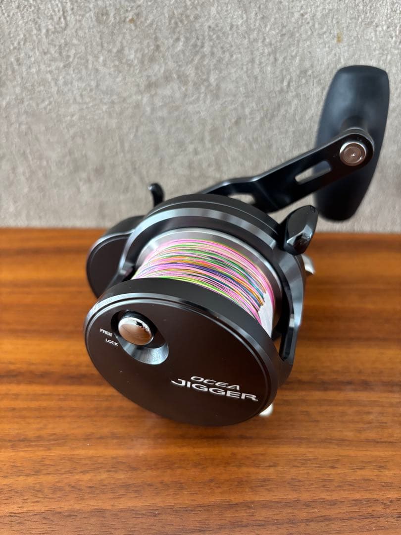 19オシアジガー 2000NR HG ベイトリール