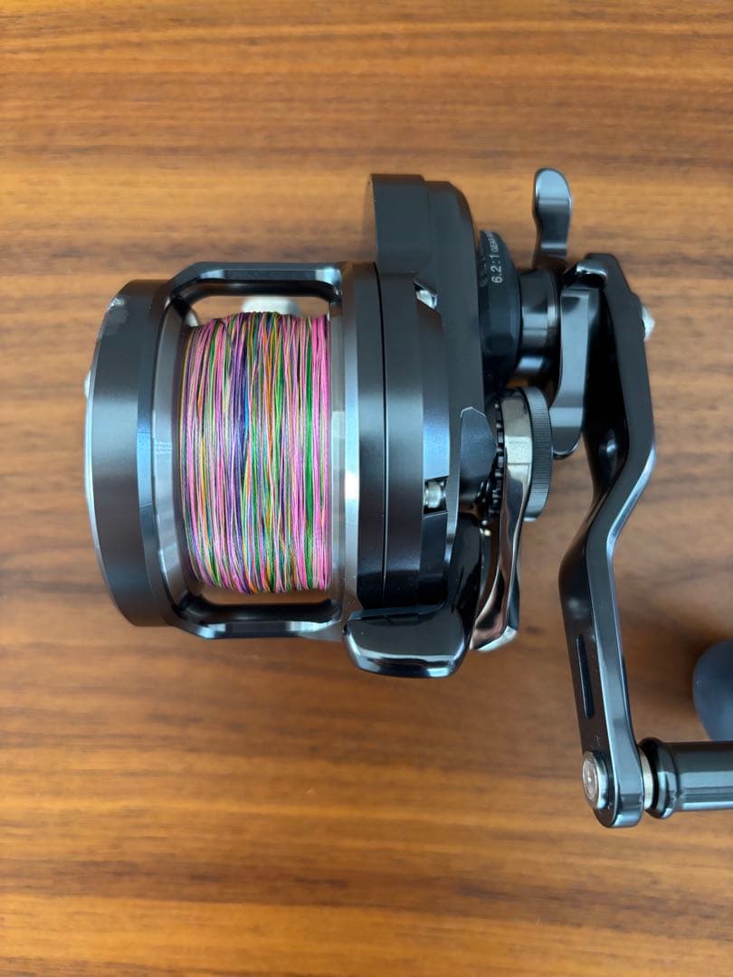 19オシアジガー 2000NR HG ベイトリール