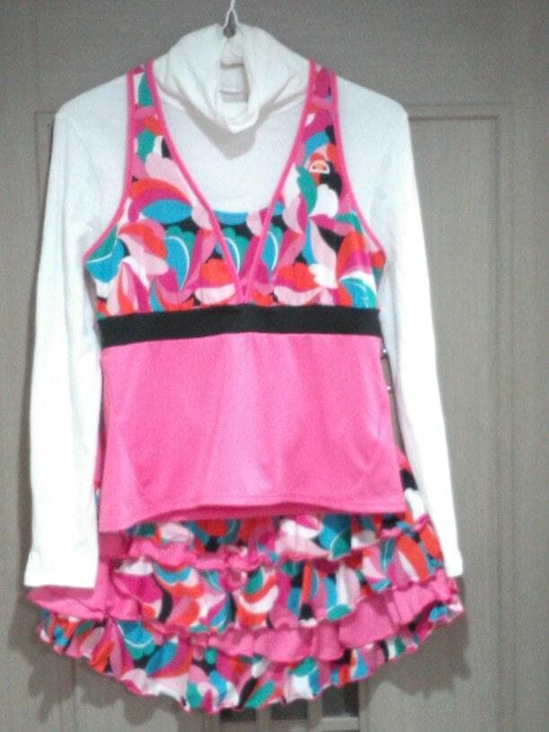 テニスウェア エレッセ上下セット