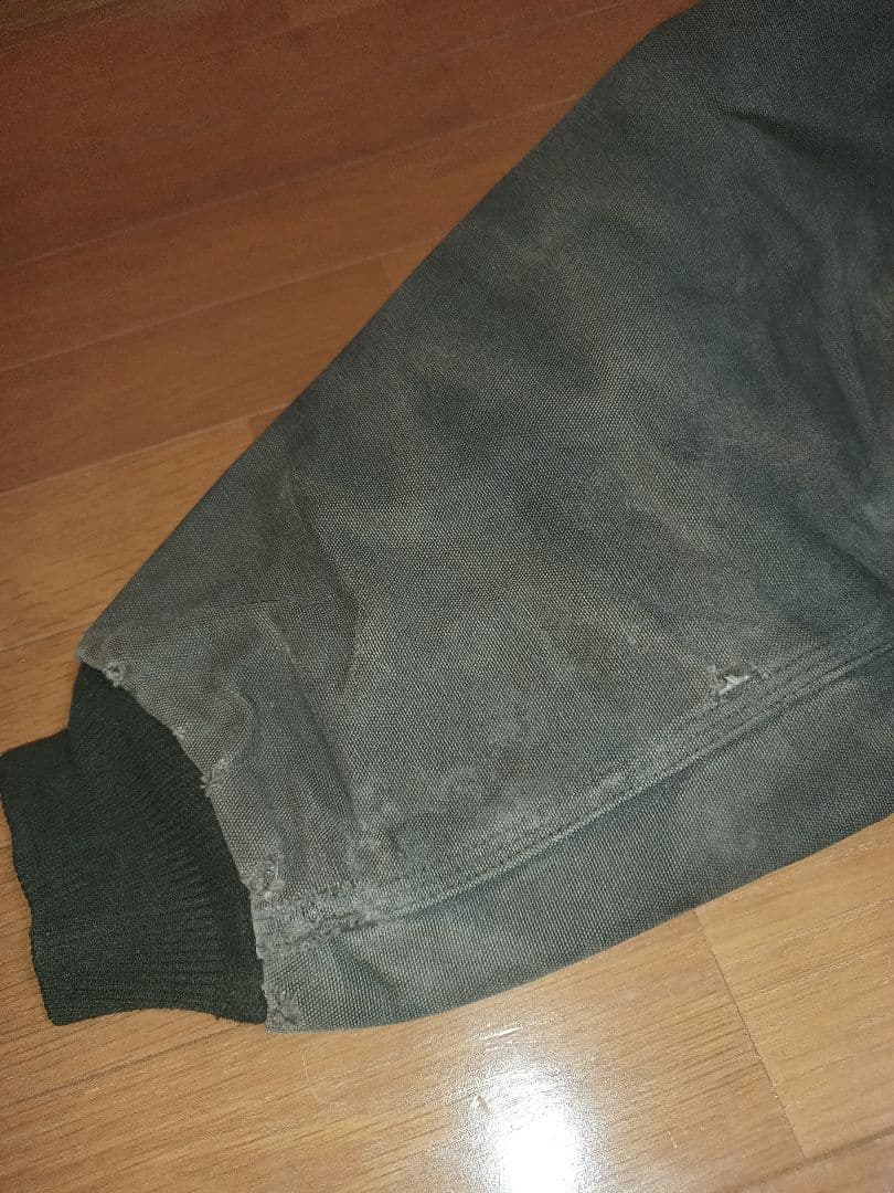 Carhartt アクティブジャケット ダークグリーン