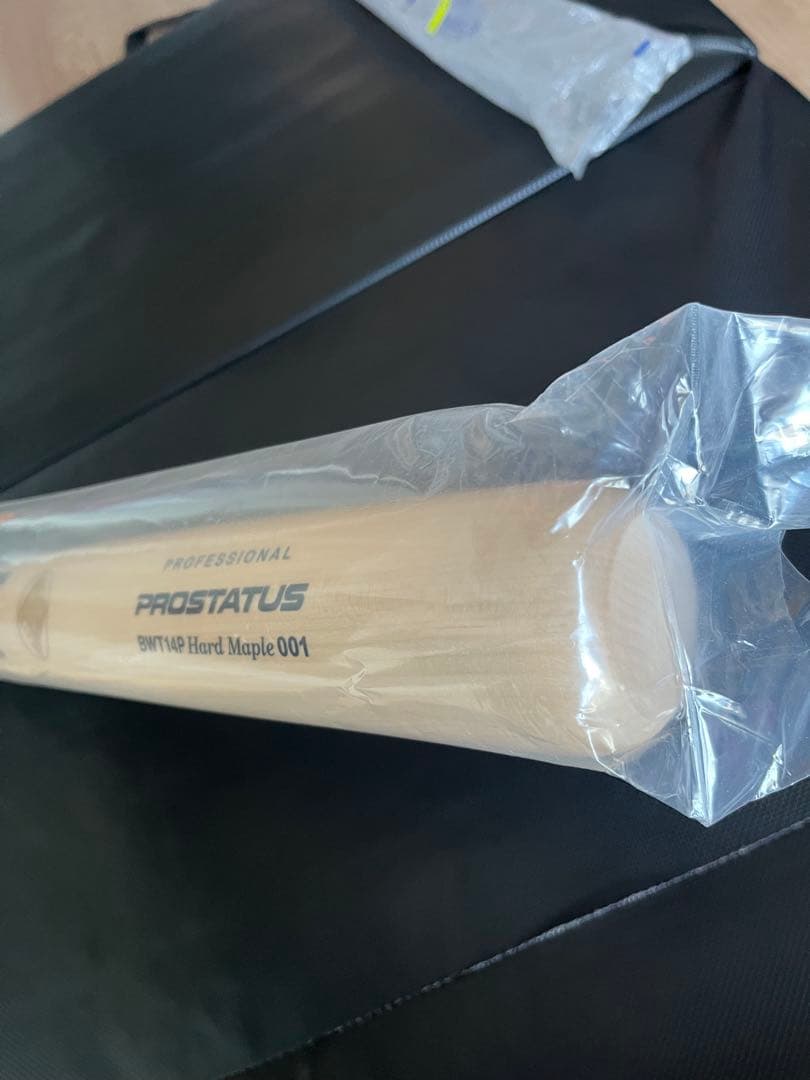 広島カープ　中村奨成 #96　バット NPBマーク 支給品　実使用　【新品】