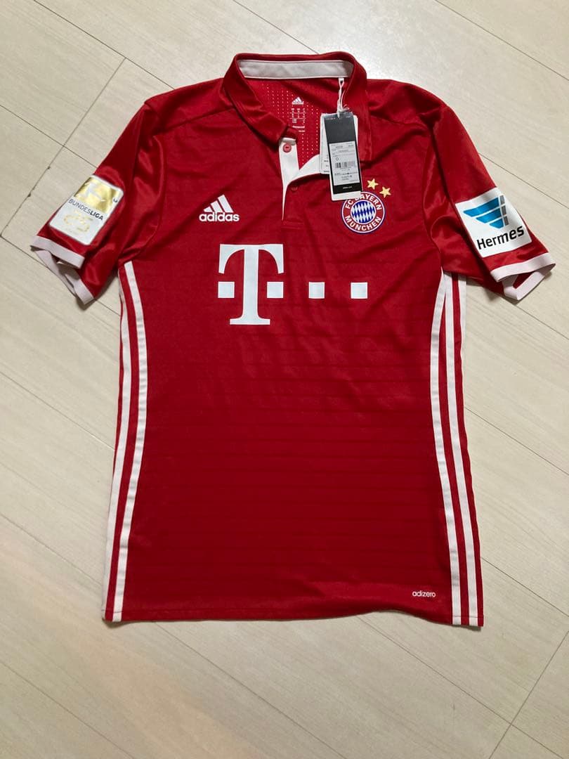 【新品タグ付き】バイエルンミュンヘン16-17選手仕様ユニフォーム32番キミッヒ