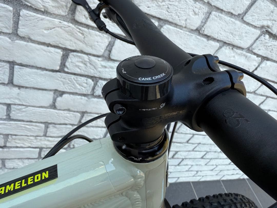 SANTA CRUZ Chameleon 7 AL 29インチ Sサイズ