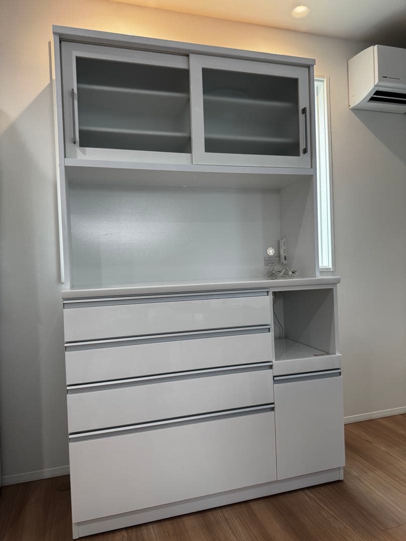 ニトリ　カップボード　レジューム120-2TG-S WH/120-2QH-R