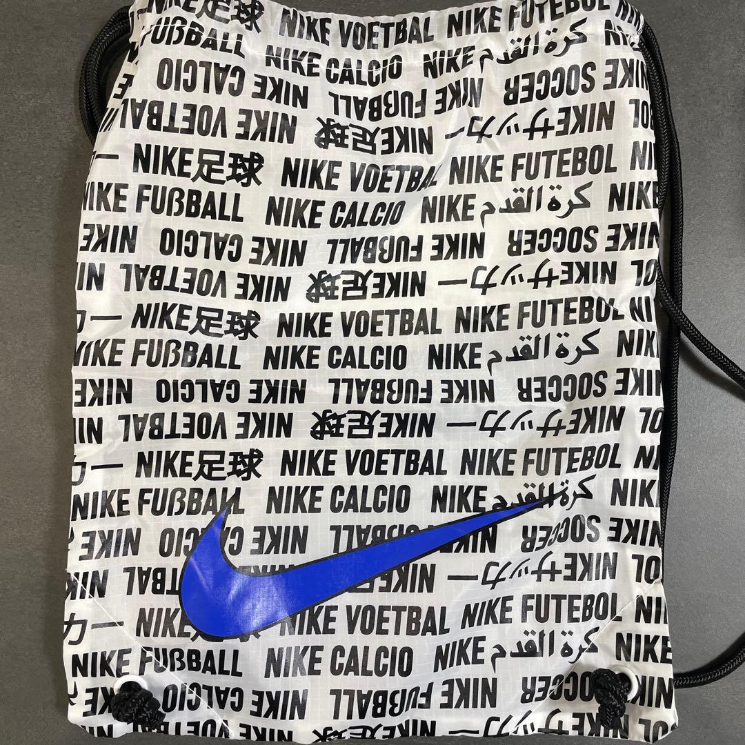 【新品未使用】ファントム 6 LOW エリート AG-PRO 28cm