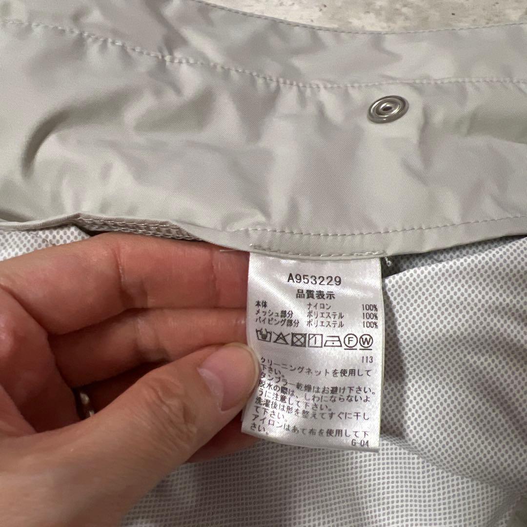 arcivo フード付きグレーレインウェア