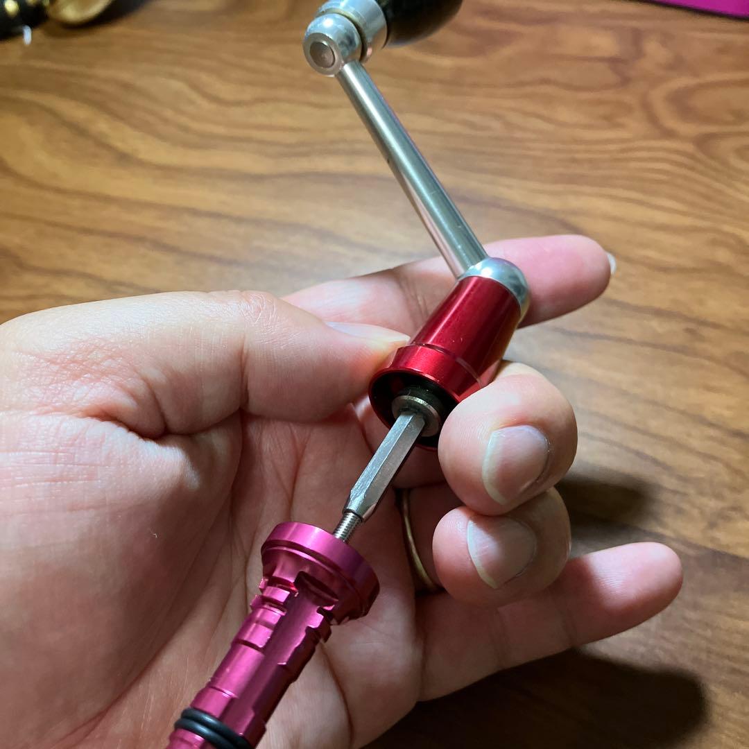 激レア　ダイワ用　供回り　スタジオオーシャンマーク　木目ノブ　ハンドル　スタンド