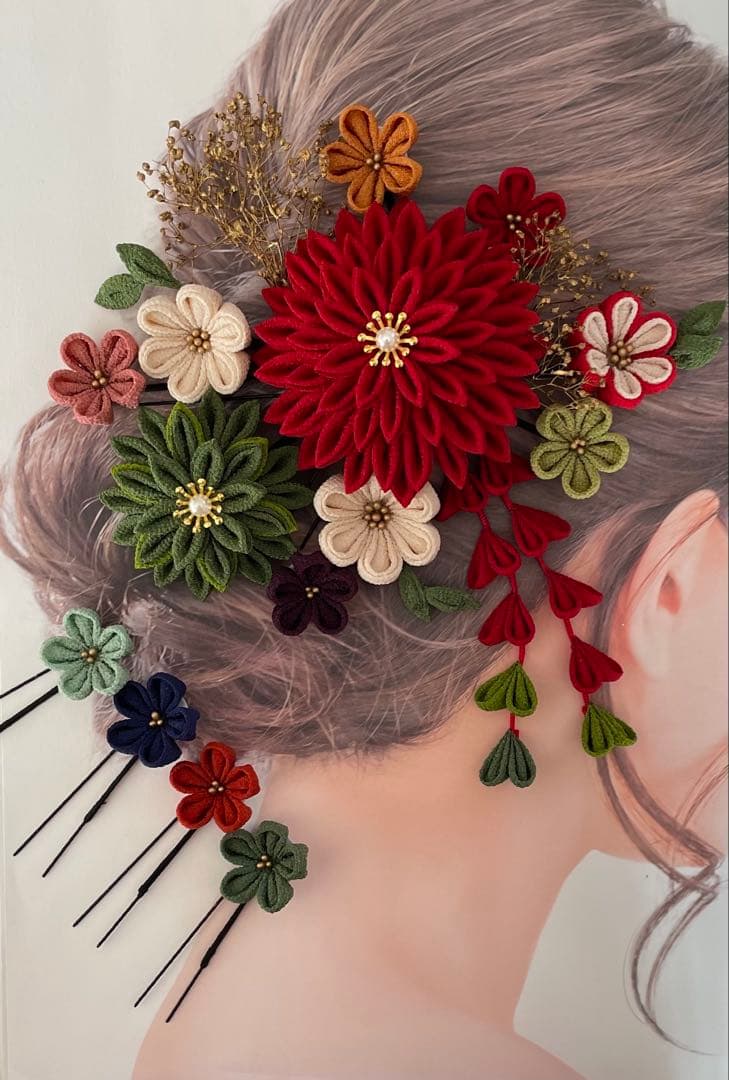 【otafuku様】つまみ細工　髪飾り✴︎愛花✴︎紅葉　成人式No.332再販10