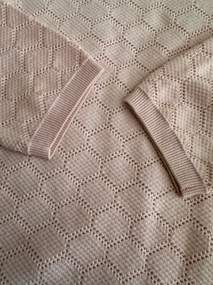 美品　デサント ゴルフ　薄手セーター　サイズo