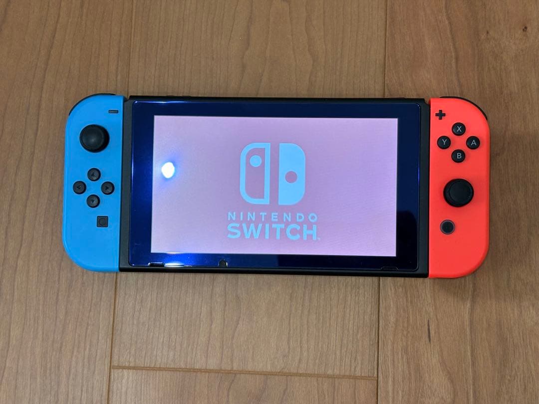Nintendo Switch （シリアル・保証非記載版）ネオンブルー、レッド