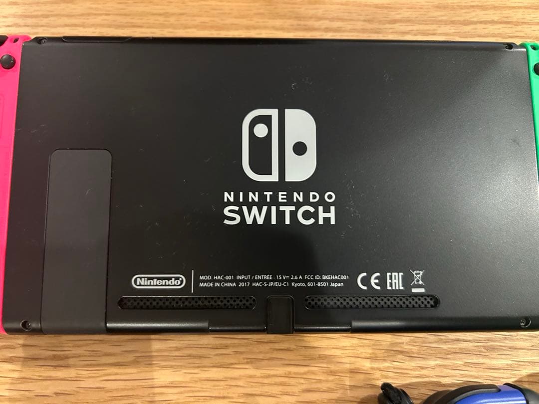Nintendo Switch 本体 （Joy-Con4つ）＋周辺機器等