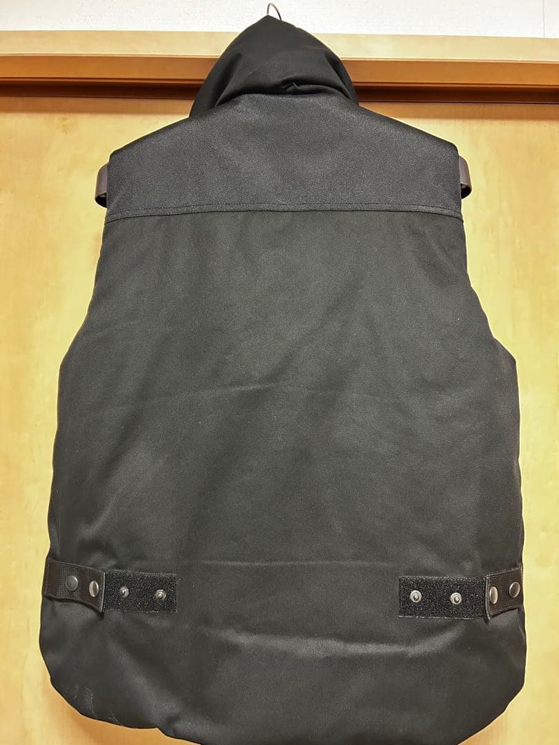 AVIREX PDW ブラック ミリタリーベスト中綿入り