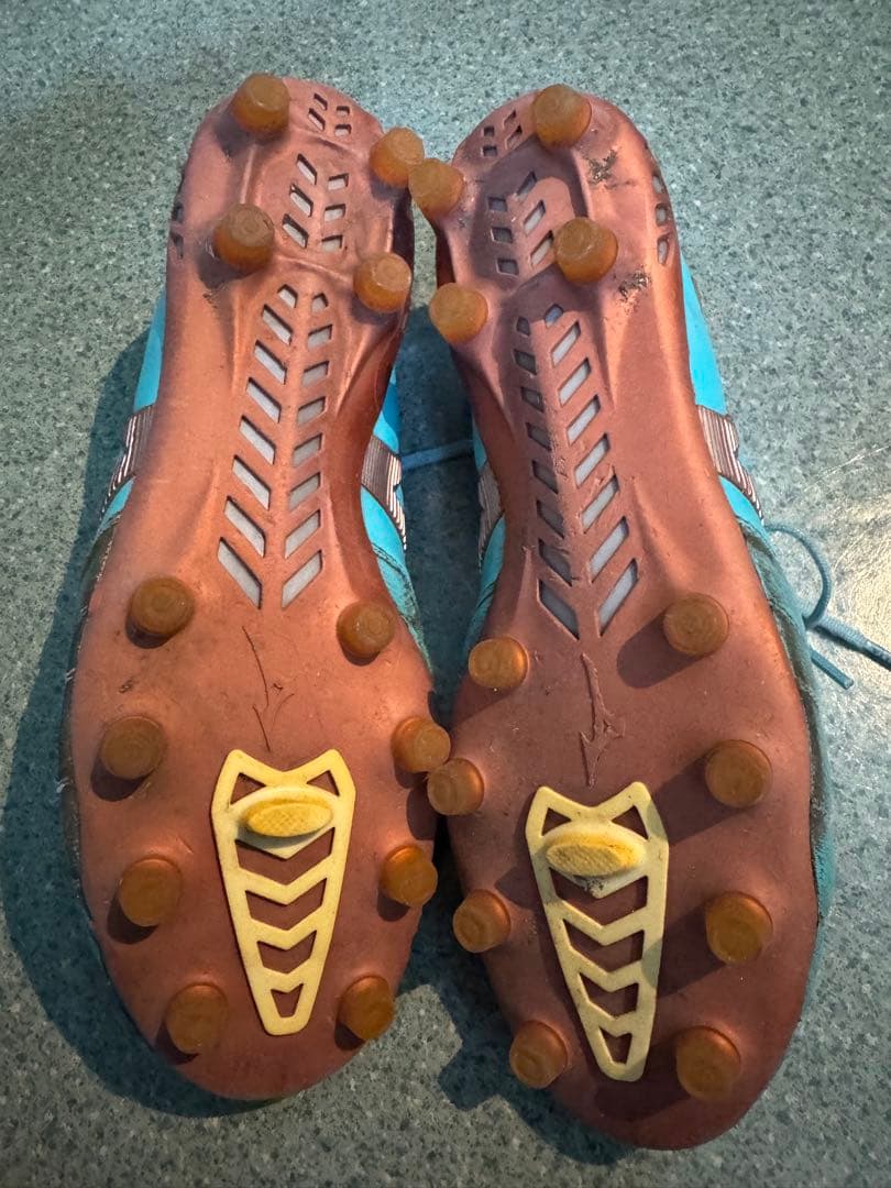 Mizuno モレリアネオ3 サッカースパイク