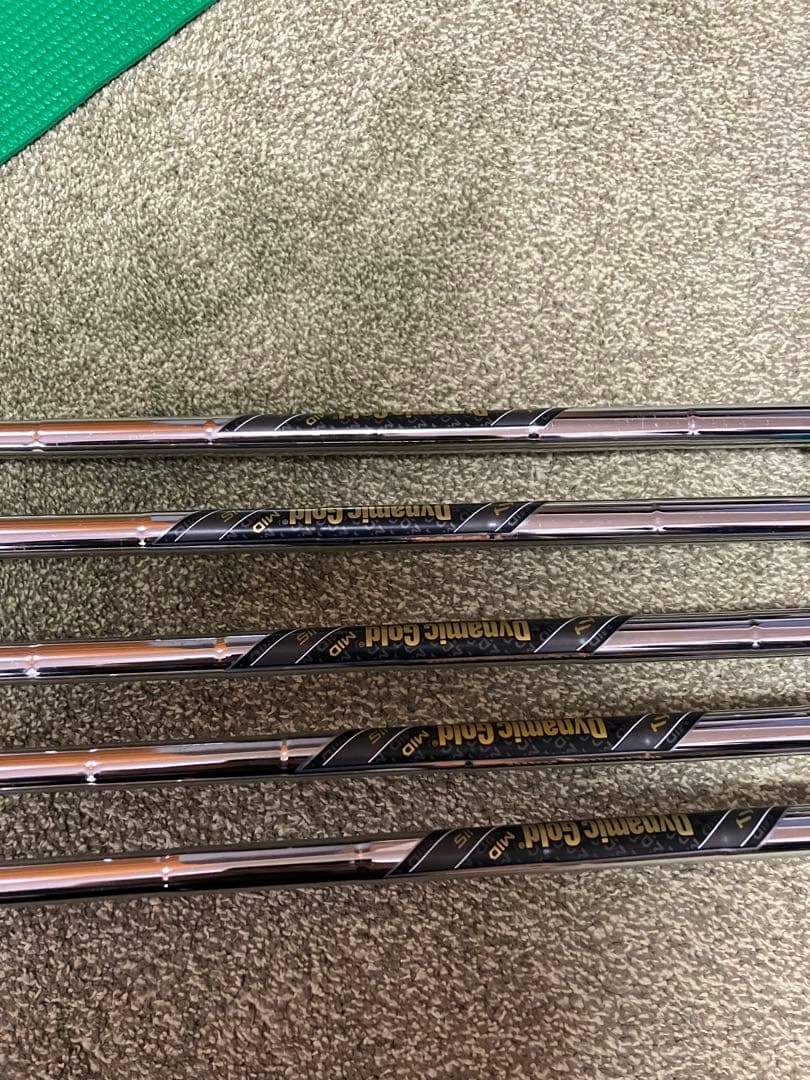 P7CB アイアンセット 5本 ダイナミックゴールドMID115