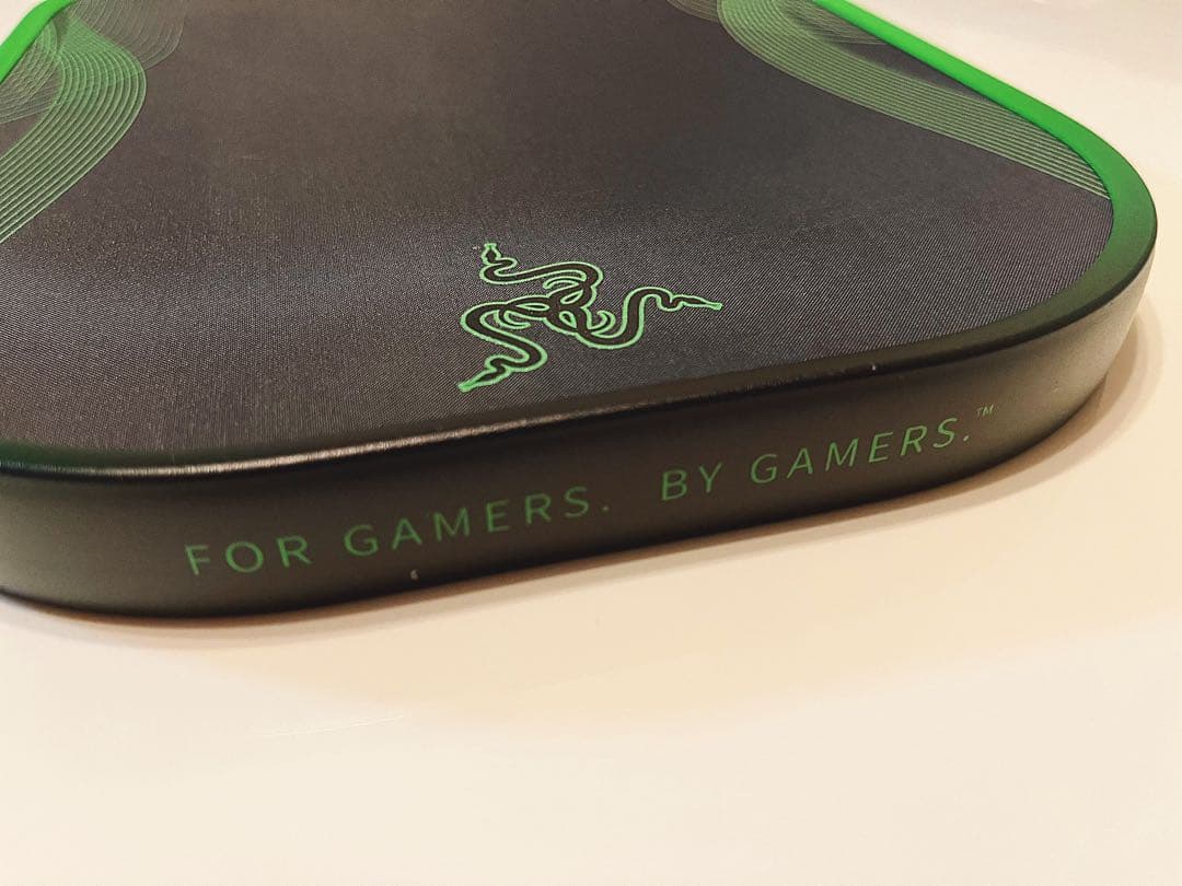 新品　ピックルボール パドルPerseus IV 限定