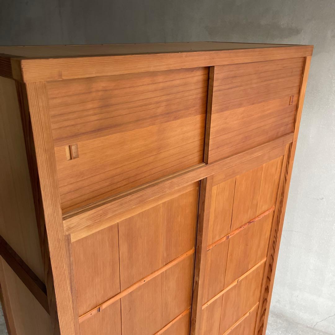 置水屋　茶道具　茶箪笥　茶棚