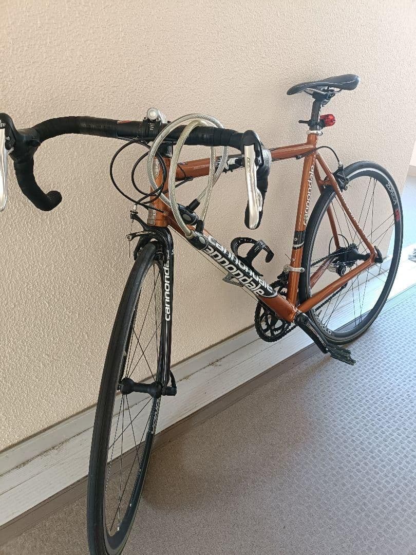 レア！Cannondale オレンジ ロードバイク