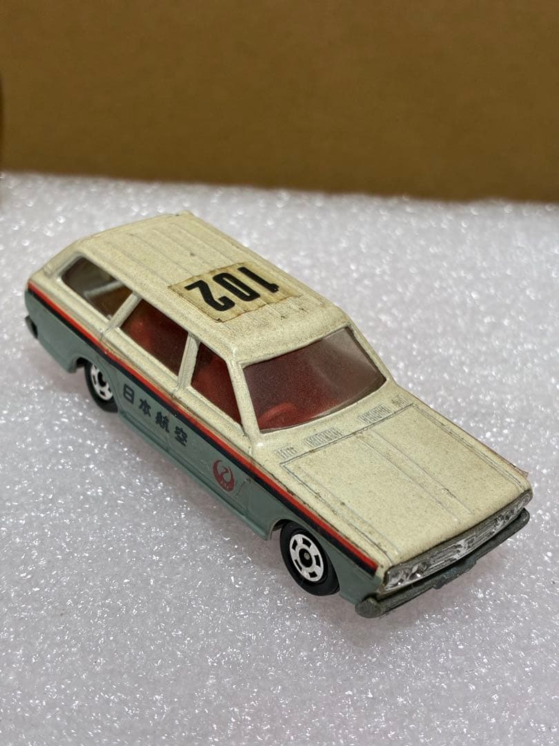 ぽ*様 トミカ　黒箱　ミニカー　4台セット