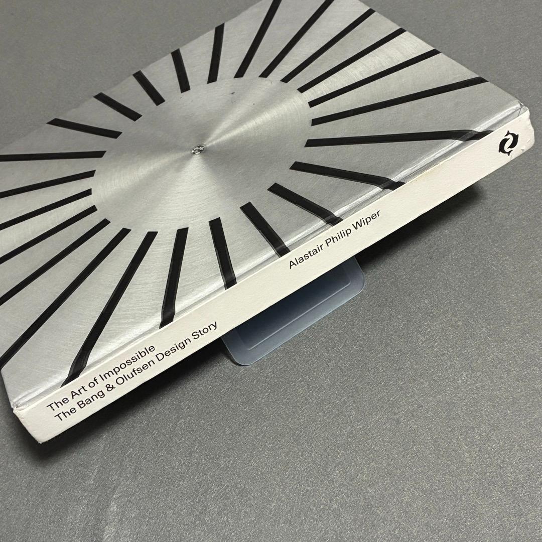 アート・オブ・インポッシブル / バング&オルフセン 90周年記念本【洋書】