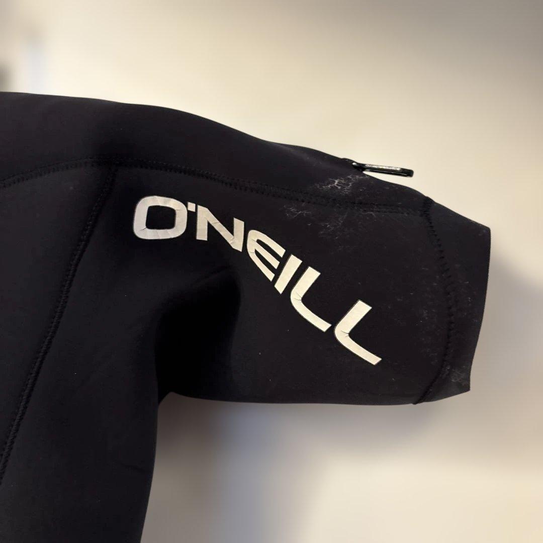 O'NEILL スプリングウェットスーツ 2024モデル　MLBサイズ