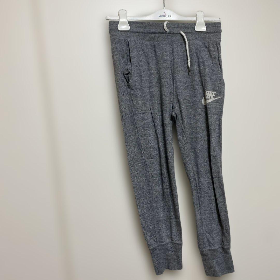 定価19800円　NIKE セットアップ　160cm S
