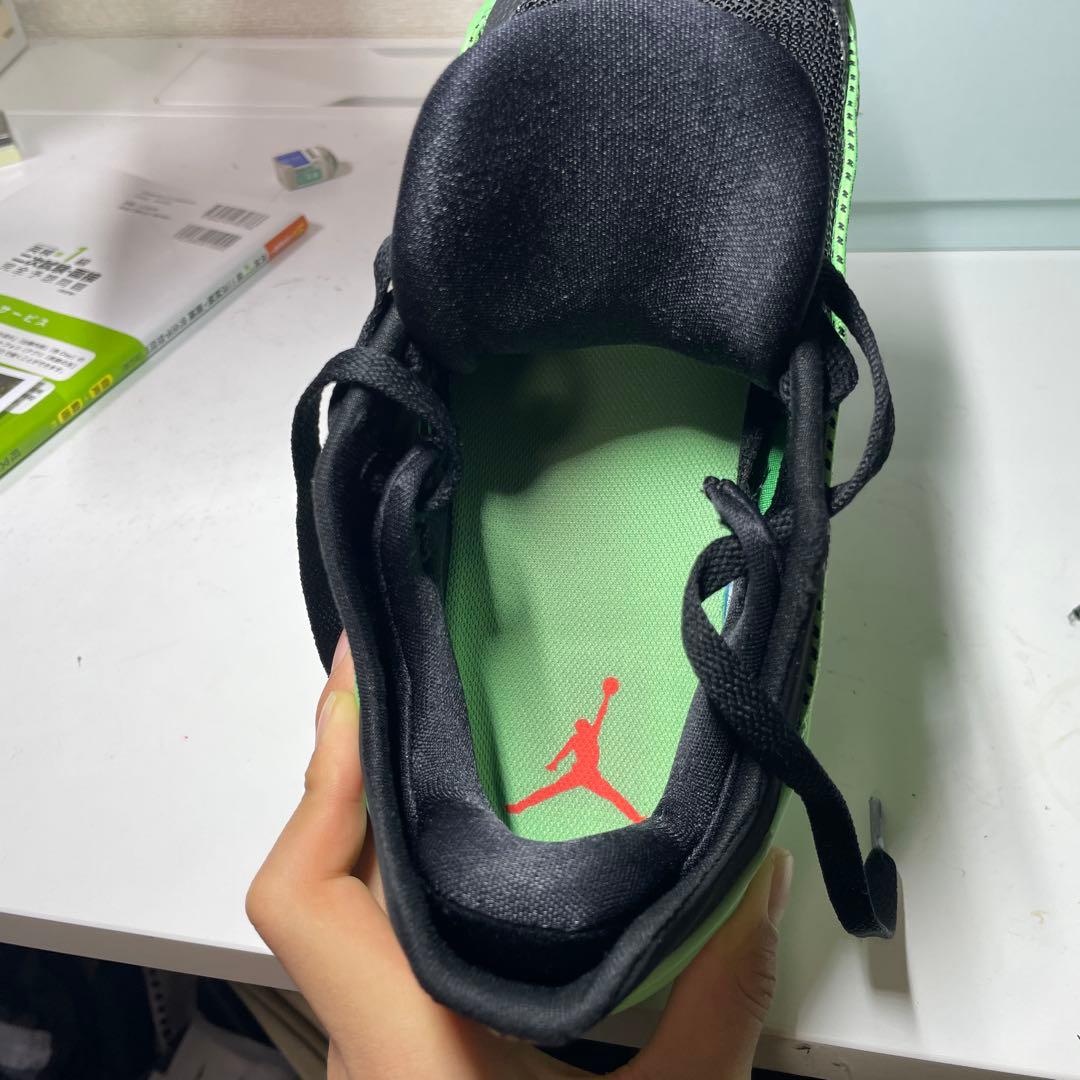 バスケットボールシューズ　ルカ5