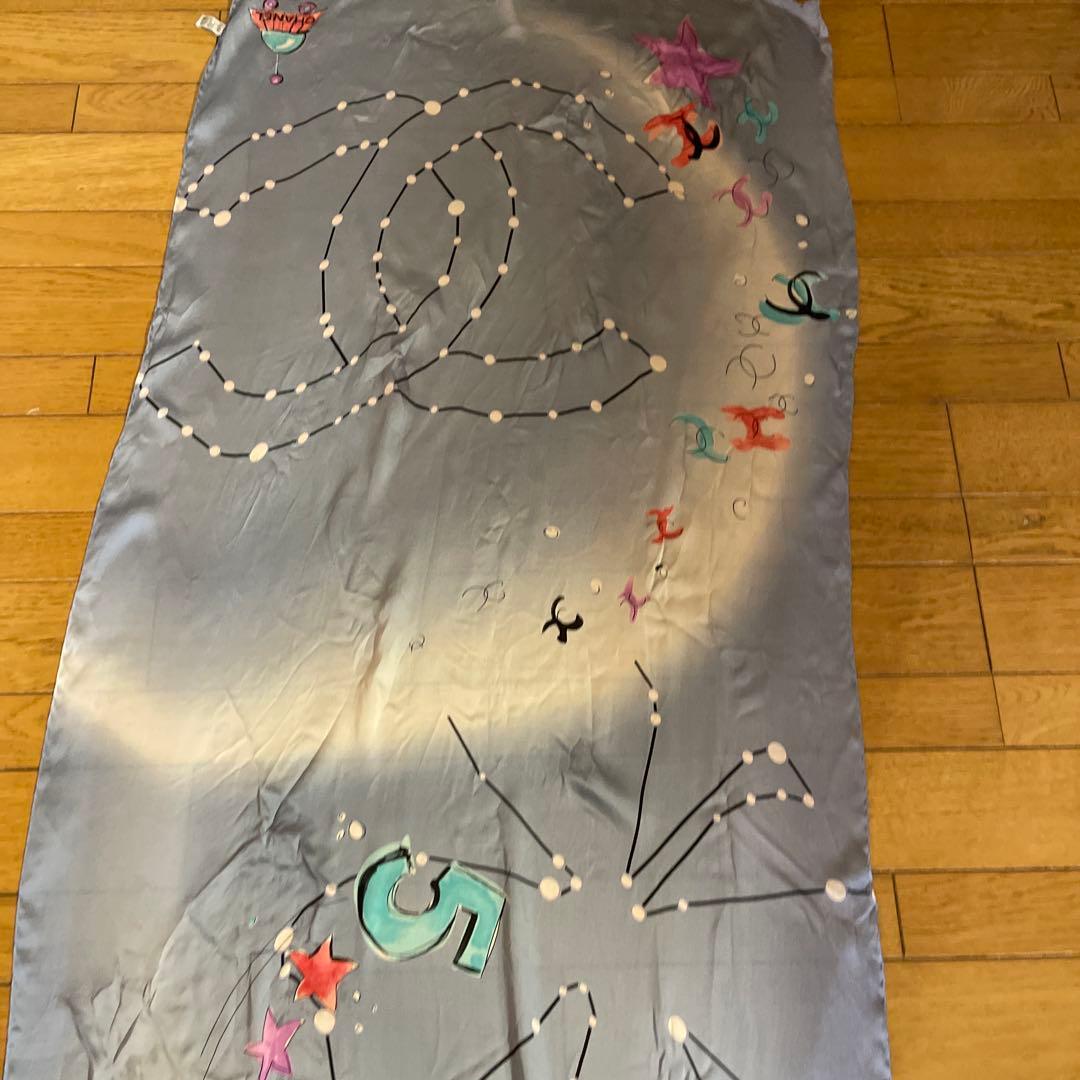 CHANEL 星座と惑星デザイン スカーフ