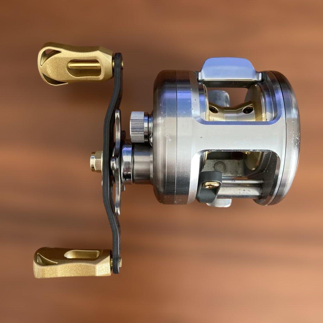 ダイワ ミリオネア CV-X 203 右巻