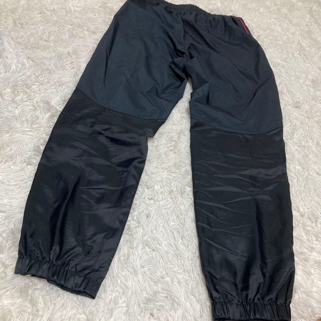 【美品】umbro ピステ上下 グレー/ブラック／ピンク　金刺繍GACH1-TR