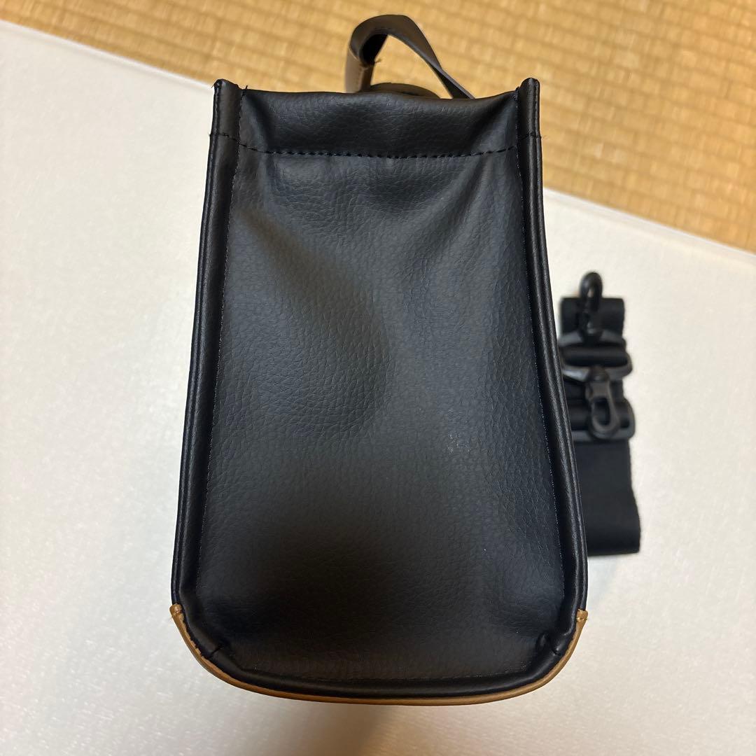 極美品アディダス【ゴルフ】ポリウレタン ラウンド トート　ブラック