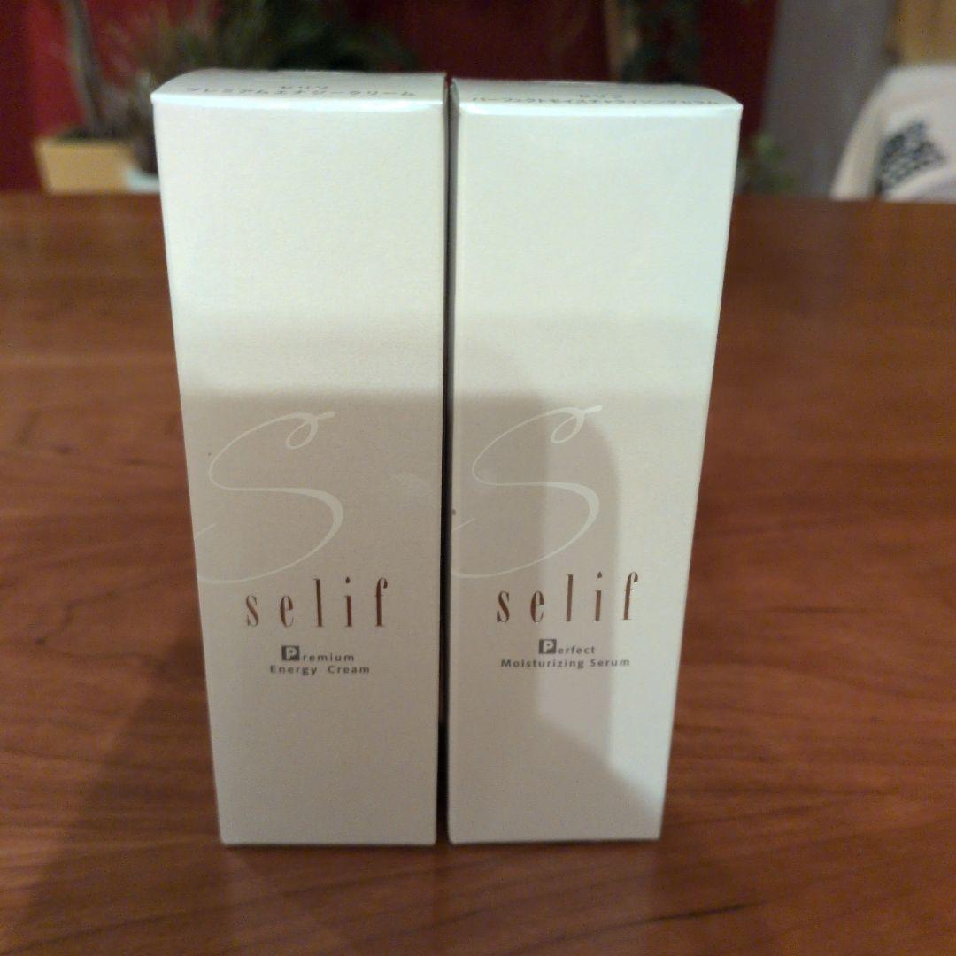 セリフパーフェクトモイスチャーライジングセラムとプレミアムエナジークリーム