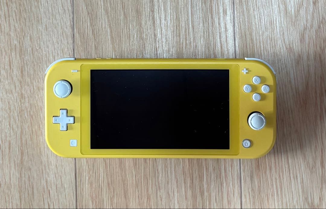 【本日限り】Nintendo Switch Lite イエロー 充電器付き