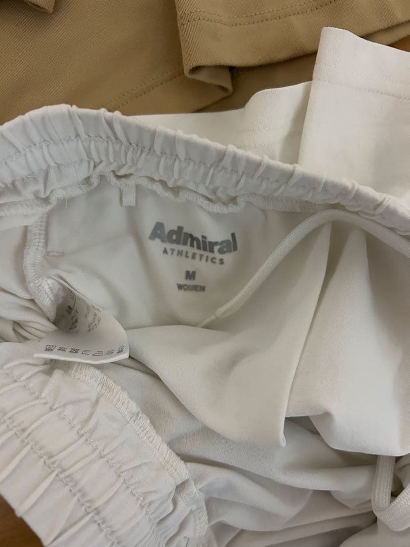 Admiral テニスウェア Mサイズ ベージュ・ホワイト　Mサイズ