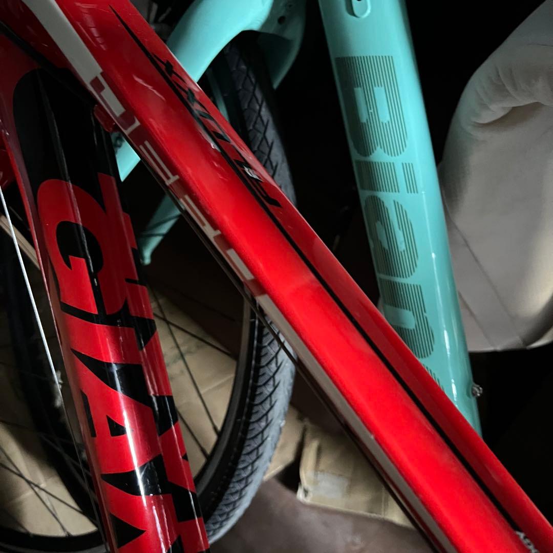 ジャイアント GIANT Defy DEF9　レッド　ロードバイク　自転車