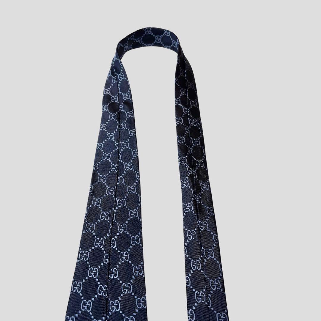 GUCCI ネイビー シルク ネクタイ GGパターン