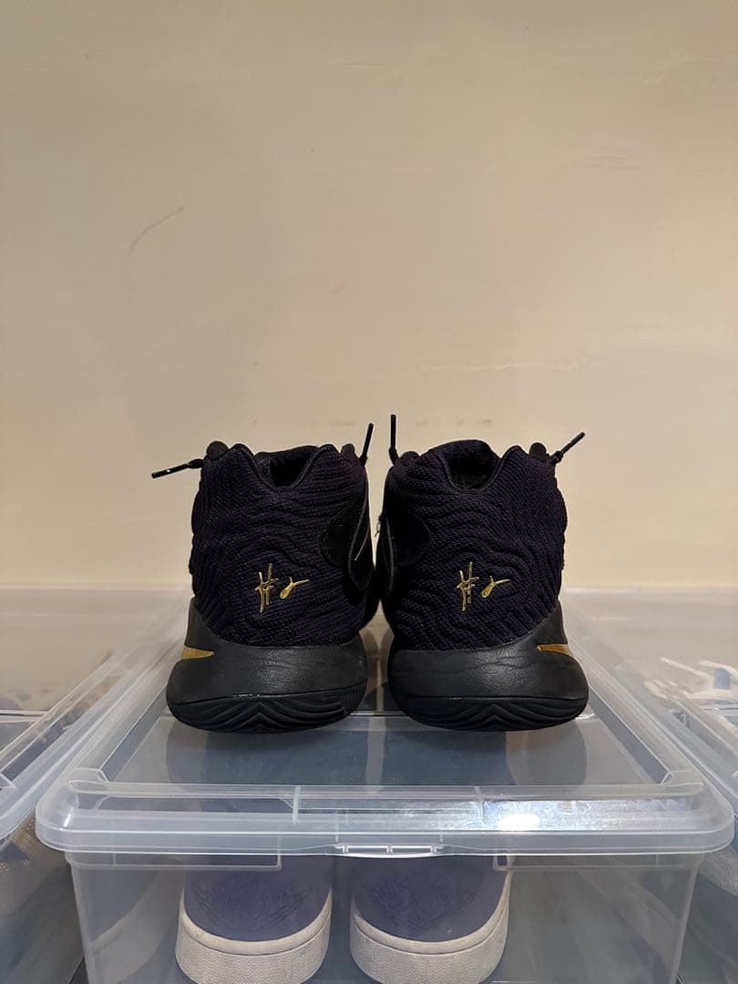 NIKE KYRIE 2 IDブラック×ゴールド（黒金）