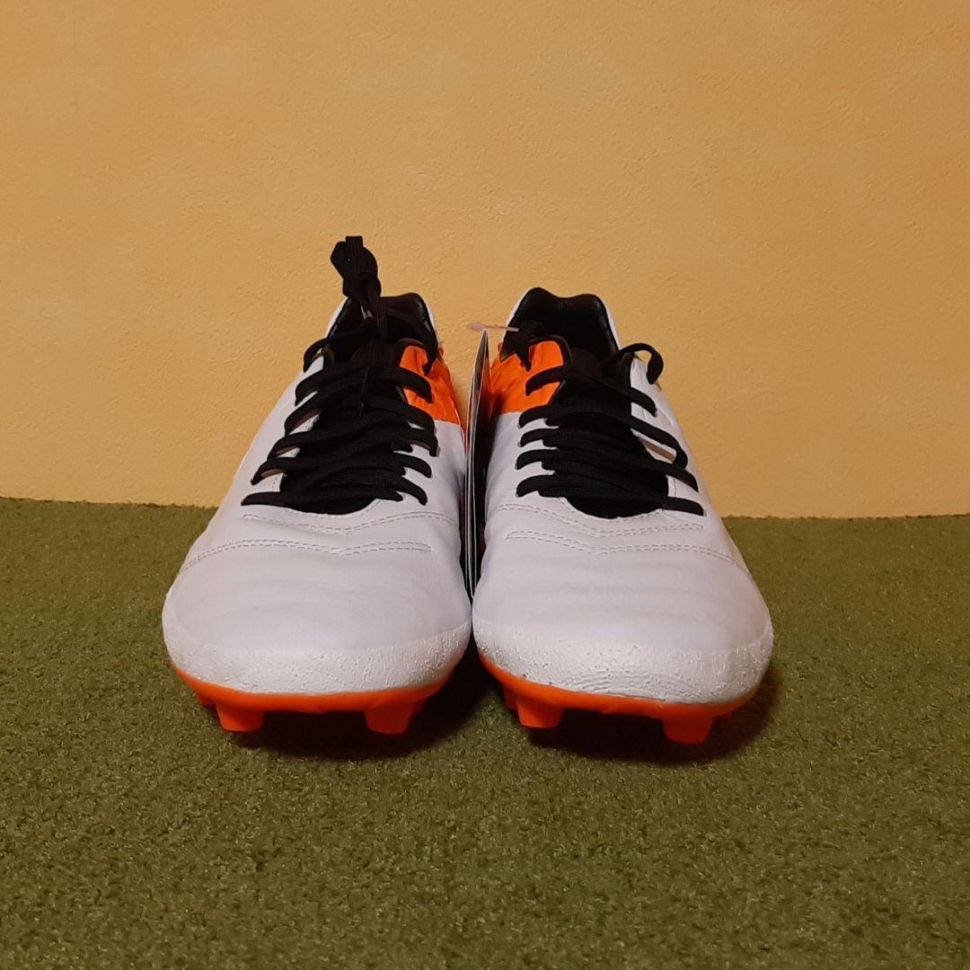 新品 サッカースパイク ナイキ ティエンポ HG 廃盤 激レア 27.0cm