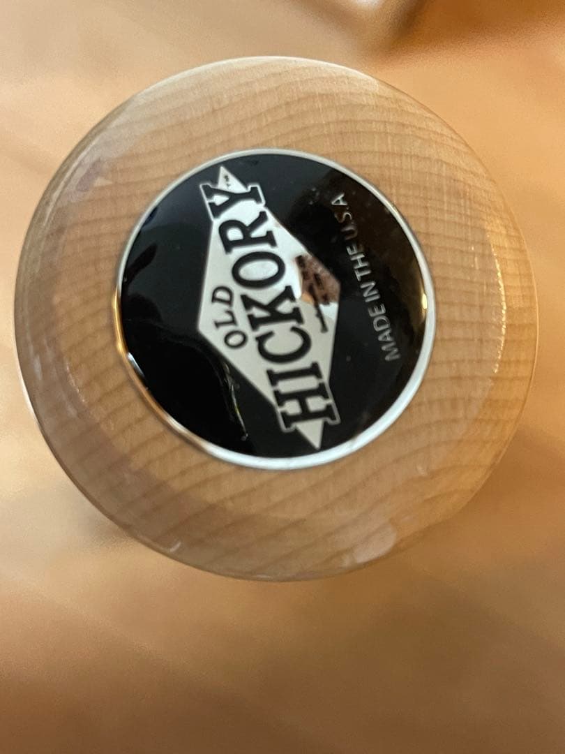 オールドヒッコリー　硬式木製バット　84cm トラウトモデル