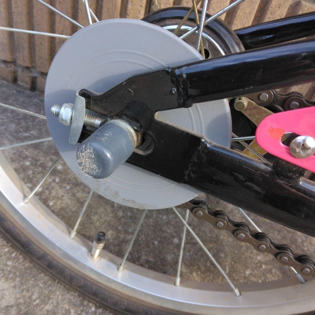 18インチ　ピンク 幼児用自転車 ピンク　黒　補助輪あり　説明書あり