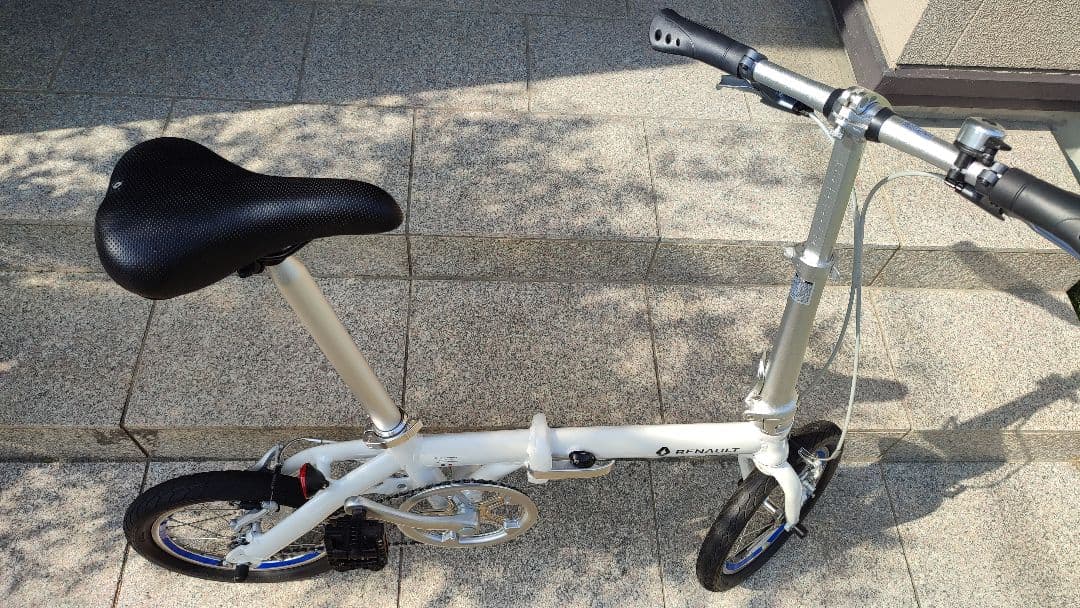 RENAULT(ルノー) LIGHT8　中古美品です