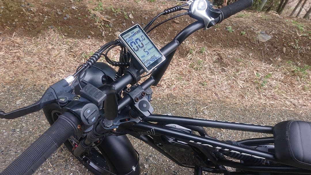 ファットバイク電動アシスト ブラック 現物の確認ok