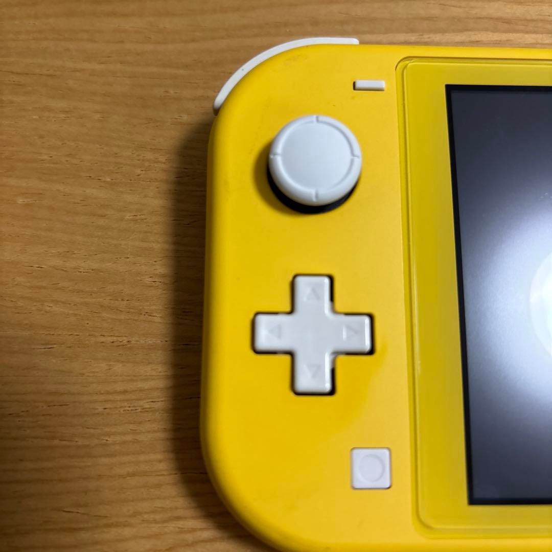 Nintendo Switch Lite イエロー　本体のみ
