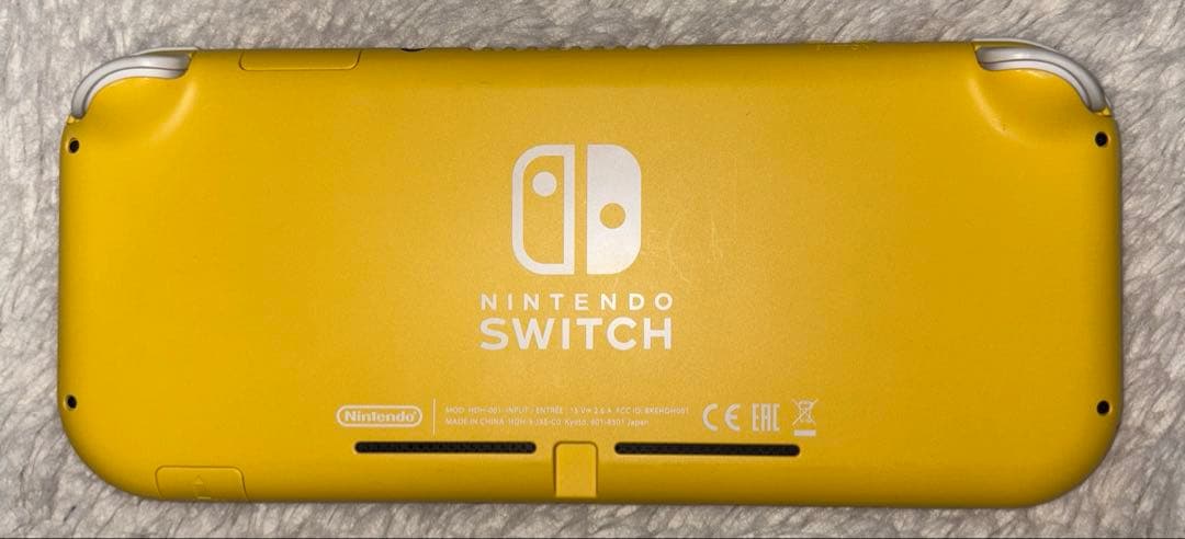 Nintendo Switch Lite 32GB SDカード付き