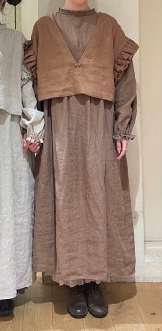 みかん様　 立川店/EC限定】リネンダブルフリル2WAYベスト　サマンサモスモス