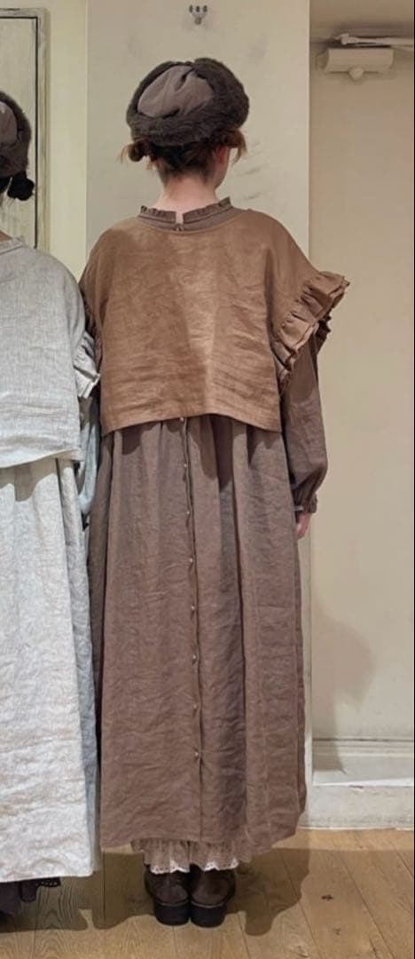 みかん様　 立川店/EC限定】リネンダブルフリル2WAYベスト　サマンサモスモス